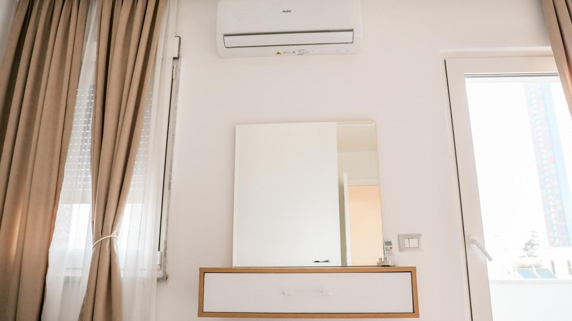 Apartment Premium In The Center Tirana