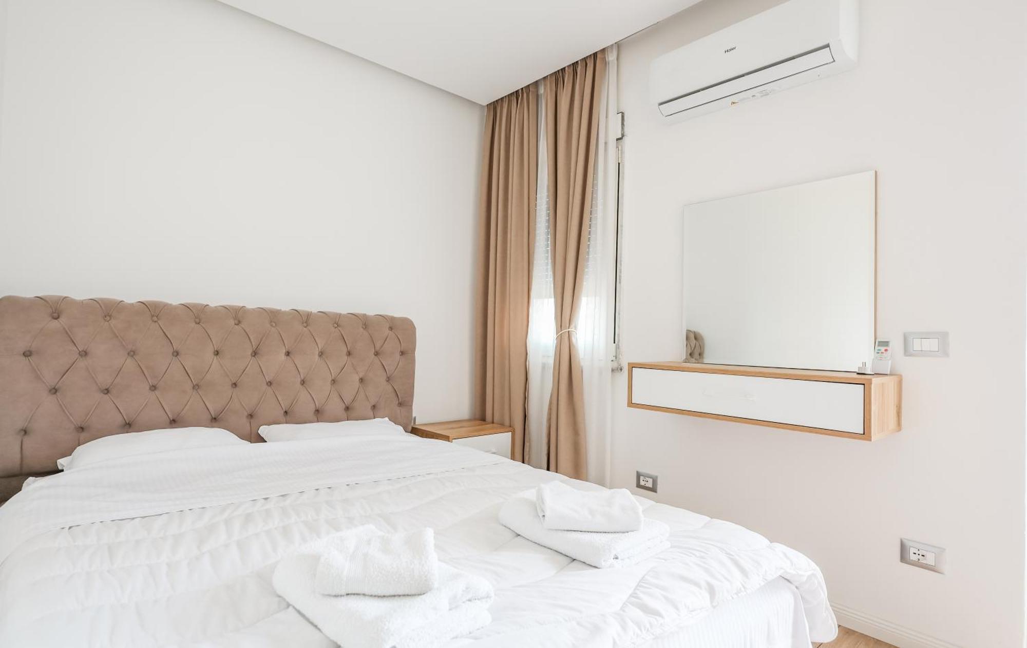 Premium In The Center Apartment